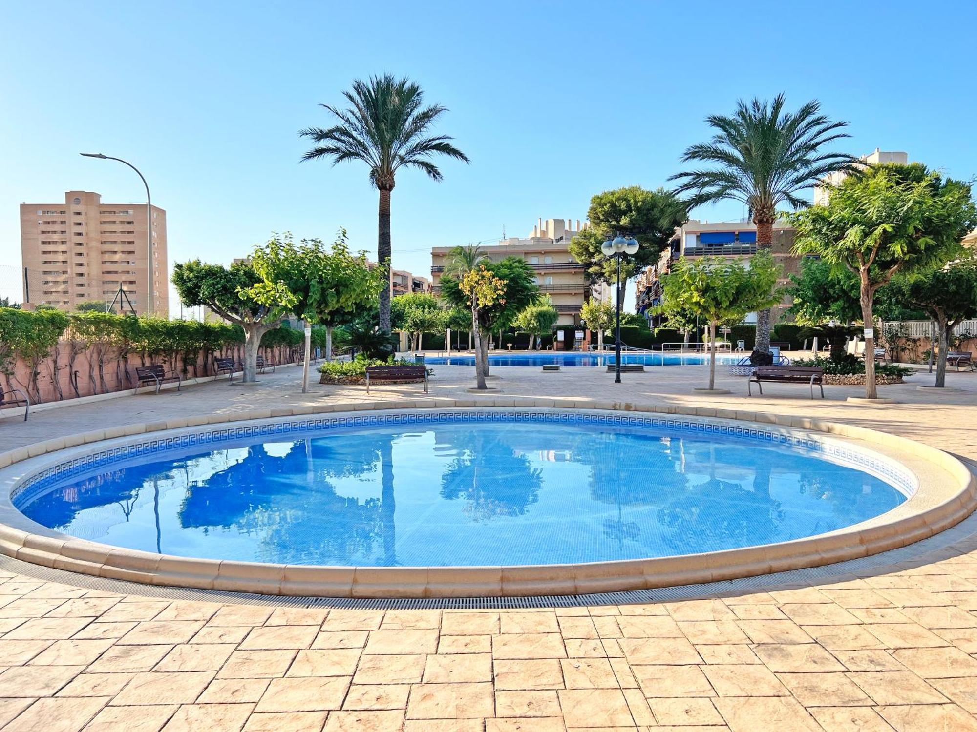Апартаменти Coqueto Con Piscina, Nuevo A 50M Del Mar, Parking Gratis Ел-Кампельйо Екстер'єр фото