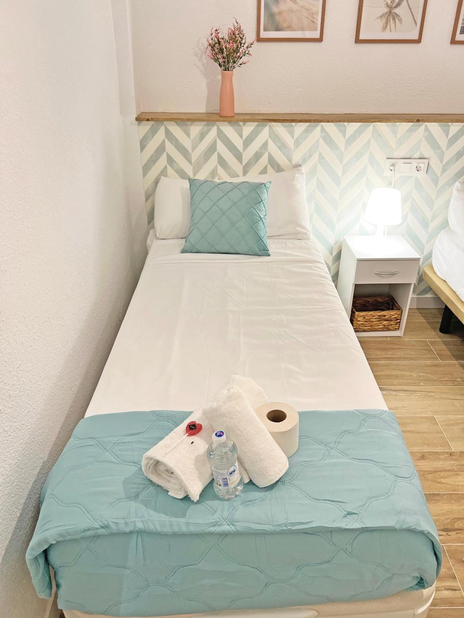 Апартаменти Coqueto Con Piscina, Nuevo A 50M Del Mar, Parking Gratis Ел-Кампельйо Екстер'єр фото