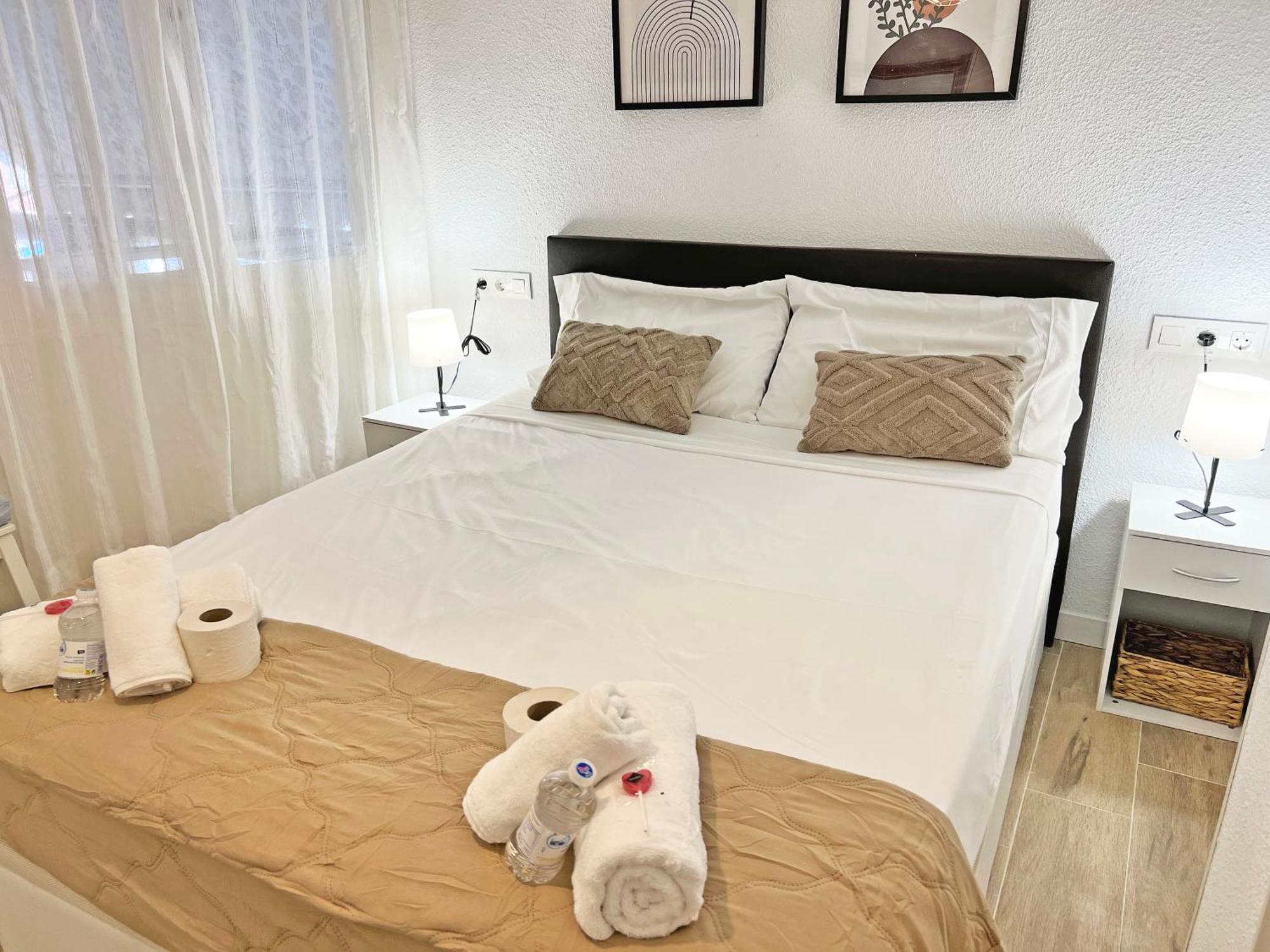 Апартаменти Coqueto Con Piscina, Nuevo A 50M Del Mar, Parking Gratis Ел-Кампельйо Екстер'єр фото